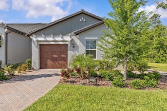 16793 Forge Surf St, Land O' Lakes, FL 34638