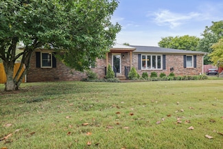 220 Hampton Rd, Columbia, TN 38401