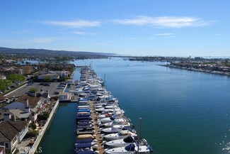 2476 Bayshore Dr, Newport Beach, CA 92663