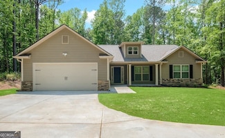 1925 Millard Farmer Rd, Newnan, GA 30263