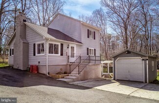 8641 Kathy St, Manassas, VA 20112
