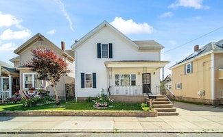 89 Lafayette St, Fall River, MA 02723