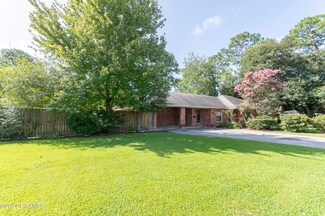 827 Bank Ave, New Iberia, LA 70560