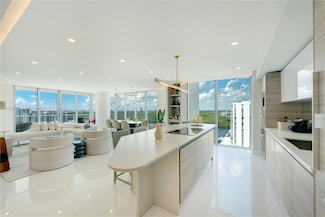 330 Sunny Isles Blvd Unit 5-1902, Sunny Isles Beach, FL 33160