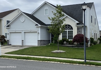 21 Cape May Ct, Waretown, NJ 08758