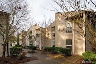 425 4th St NE, Puyallup, WA 98372