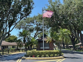 4948 Equestrian Cir Unit B, Boynton Beach, FL 33436