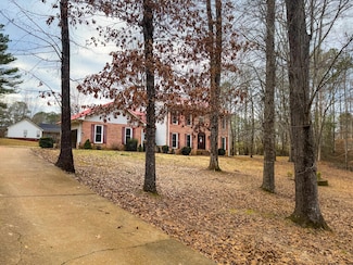 310 Holly St, Winfield, AL 35594
