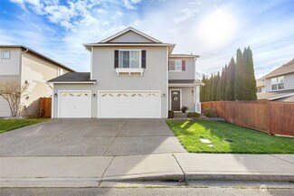 2176 SW Grebe Way, Port Orchard, WA 98367