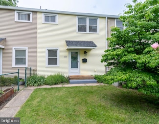 16 Ridge Rd, Greenbelt, MD 20770