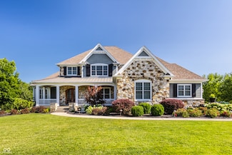 9422 Pleasant View Ln, Zionsville, IN 46077