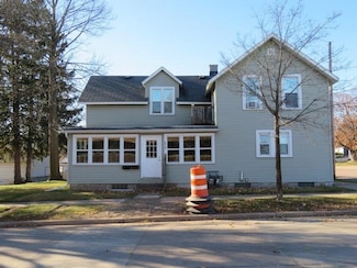 828 N 1st Ave, Wausau, WI 54401