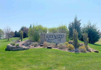 1370 N Countrywalk St, Rose Hill, KS 67133