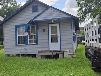 5604 Gano St, Houston, TX 77009