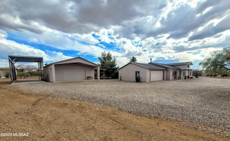 1070 N Reta Dr Unit 24, Vail, AZ 85641