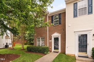 10941 Pendragon Place, Raleigh, NC 27614