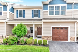17 Rockingham Way, Manchester, NJ 08759