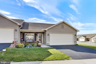 227 Jutland Way, Red Lion, PA 17356