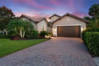 12402 Lockford Ln, Naples, FL 34120