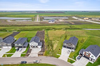 7747 Cub Creek Way, Horace, ND 58047