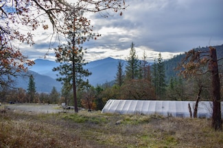 1379 Humbug Creek Rd, Jacksonville, OR 97530