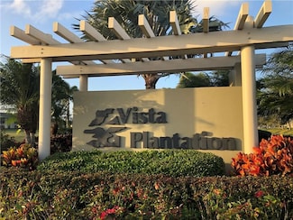 18 Plantation Dr Unit 203, Vero Beach, FL 32966