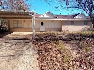 407 Willingham Rd, Whitehouse, TX 75791