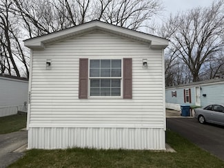 1712 S Dixie Hwy Unit 243, Crete, IL 60417