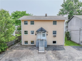 22 Gage St Unit 101, Providence, RI 02909