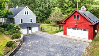 29 Mechanic St, Upton, MA 01568