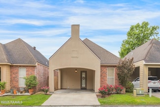 107 Laguna Ln, Lafayette, LA 70508