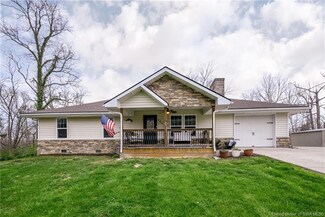 109 Pine Dr, Henryville, IN 47126