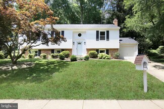 4718 Briar Patch Ln, Fairfax, VA 22032