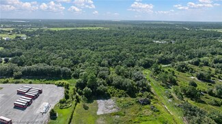 8933 Hampshire Dr, Sebring, FL 33876