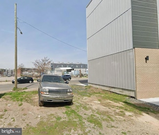 1838 N Leithgow St, Philadelphia, PA 19122