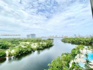 16385 Biscayne Blvd Unit 702, North Miami Beach, FL 33160