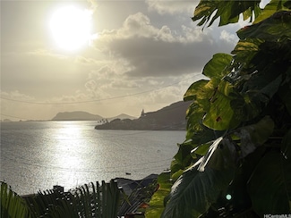 47-398 Mawaena St, Kaneohe, HI 96744