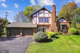 11002 Eastwood Dr, Hagerstown, MD 21742
