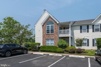 2006B Staghorn Dr, Mount Laurel, NJ 08054