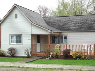 203 W Broadway, Bunker Hill, IN 46914