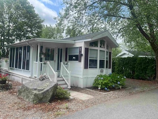 308 Route 286 Unit 77, Seabrook, NH 03874