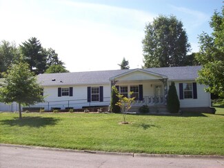 705 W 13th Terrace, Carrollton, MO 64633