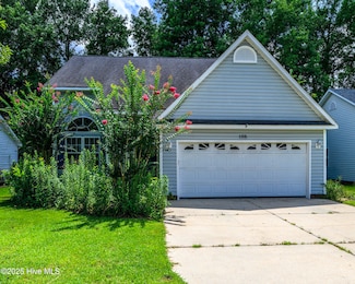 108 Monterey Cir, New Bern, NC 28562