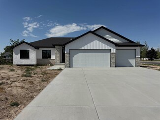 410 Kelton Cir, Shelley, ID 83274