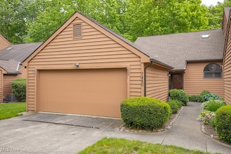 7480 Millrace Ln Unit 7480, Northfield, OH 44067