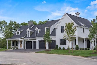 46 Sandwich Rd Unit 2, Plymouth, MA 02360