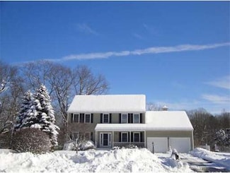 17 Caulfield Rd, Wayland, MA 01778