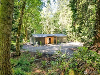 1524 Toe Jam Hill Rd NE, Bainbridge Island, WA 98110