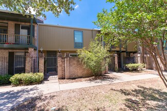 3678 Hidden Dr Unit 412, San Antonio, TX 78217