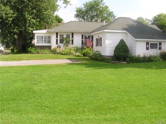14071 Palmerton St, Collins, NY 14034